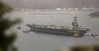 যুদ্ধ-আগুন-বিপত্তি পেরিয়ে ঘরে ফিরলো মার্কিন নৌবাহিনীর সবচেয়ে আধুনিক রণতরী